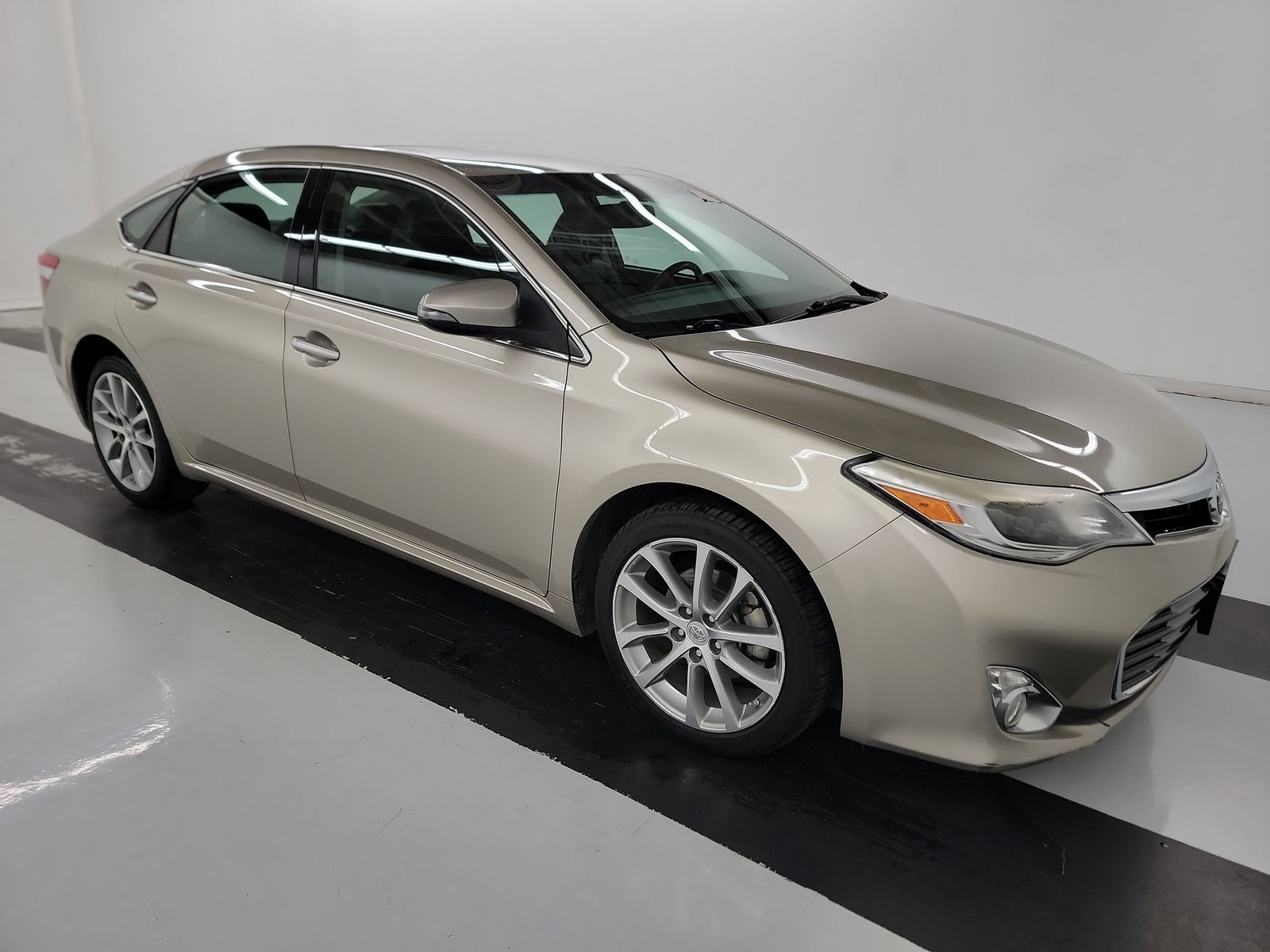 2015 Toyota Avalon XLE Touring FWD