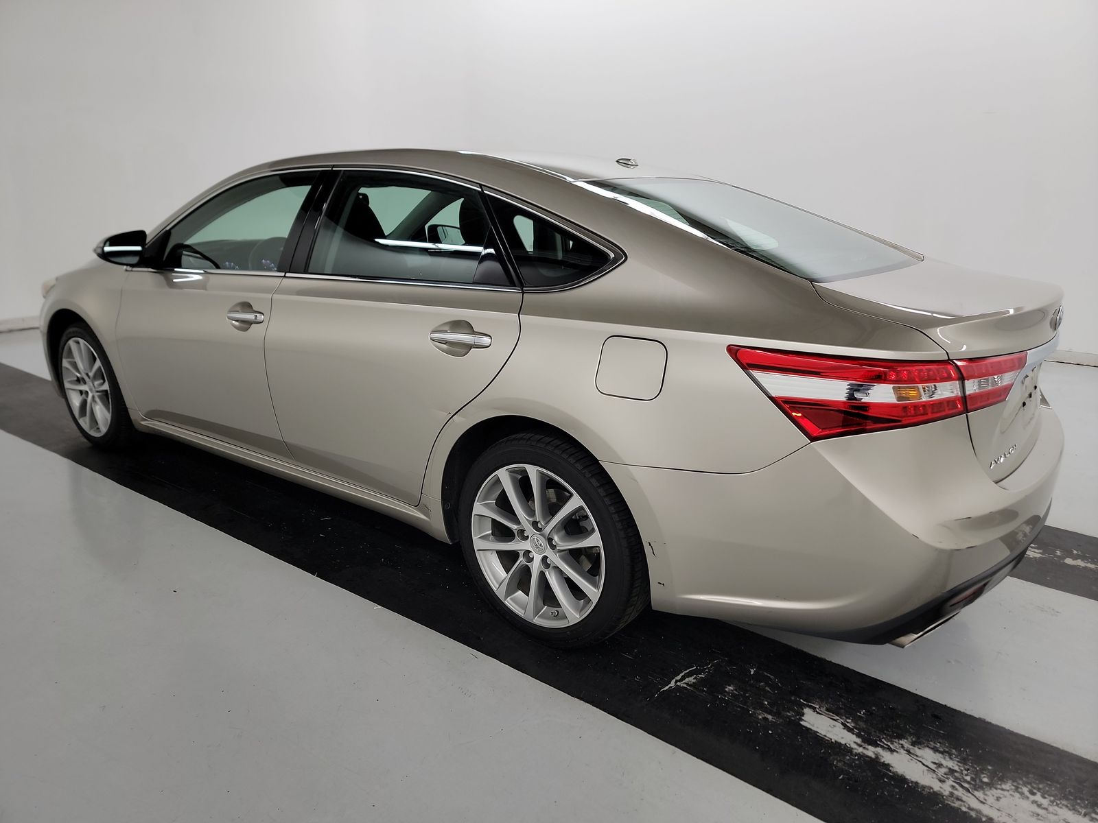 2015 Toyota Avalon XLE Touring FWD