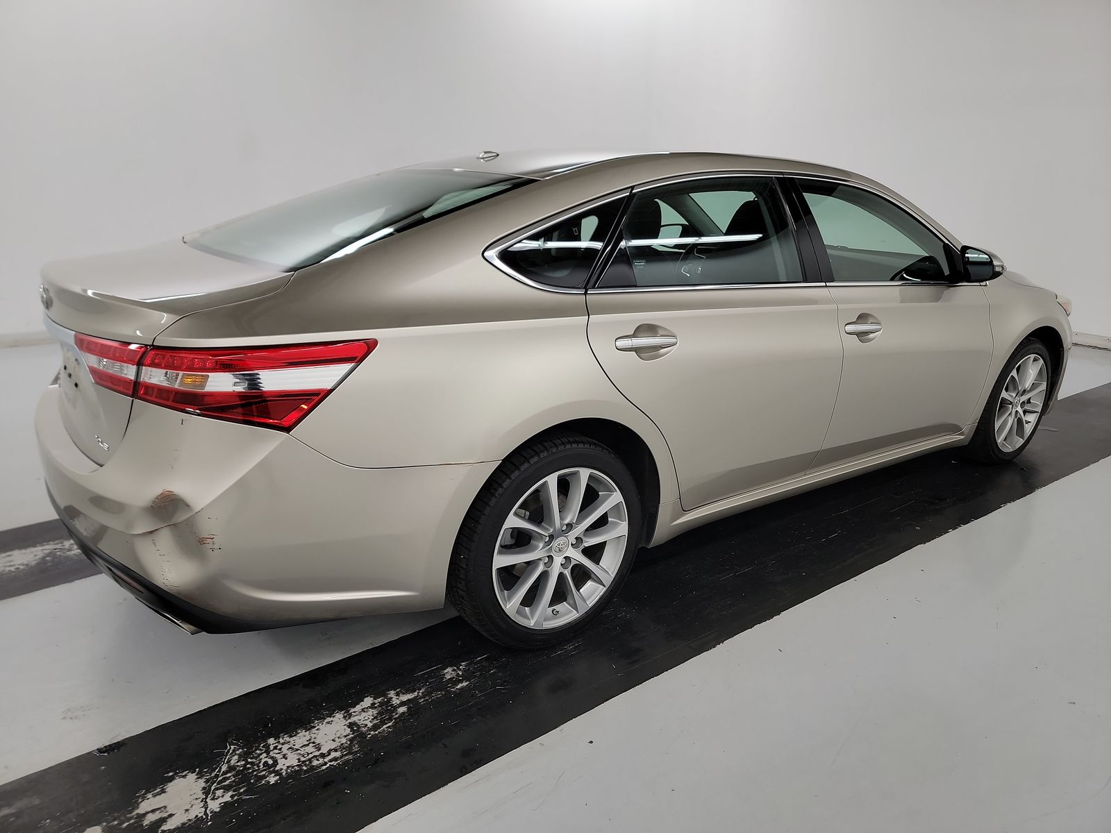 2015 Toyota Avalon XLE Touring FWD