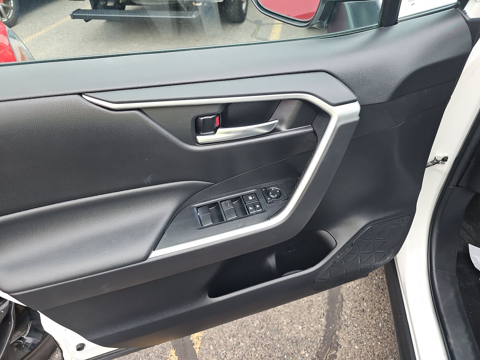 2021 Toyota RAV4 Hybrid XLE AWD