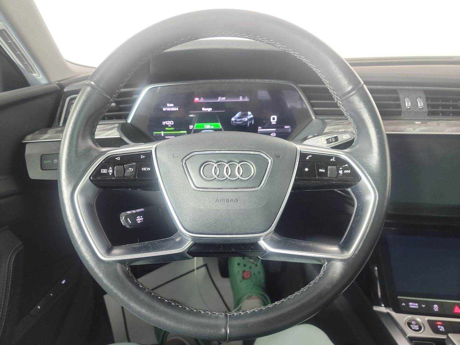 2021 Audi e-tron Premium AWD