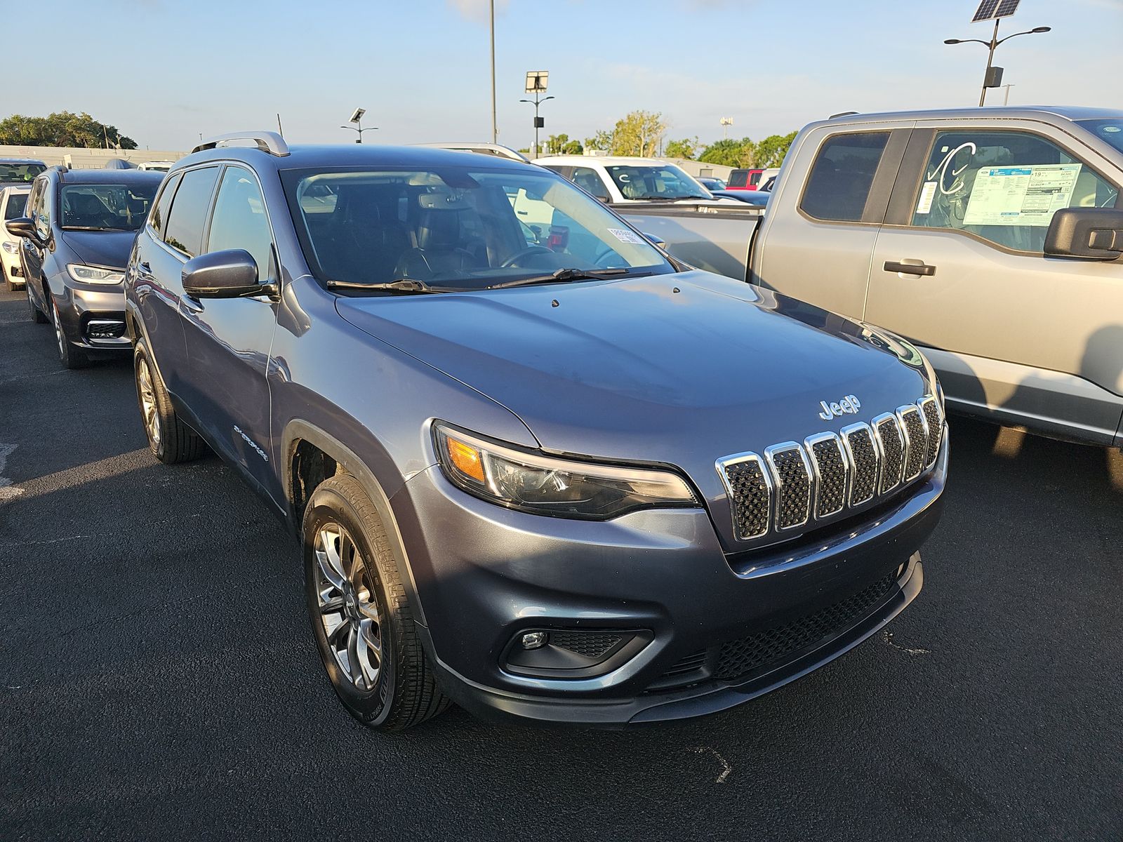 2019 Jeep Cherokee Latitude Plus AWD