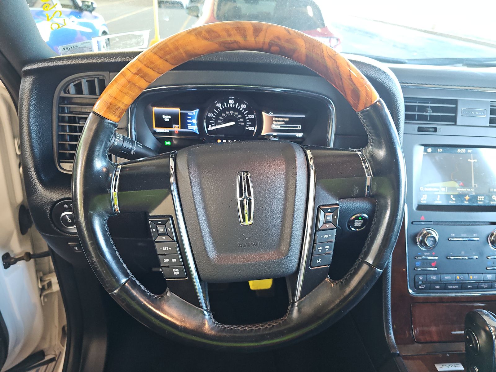 2016 Lincoln Navigator Select AWD
