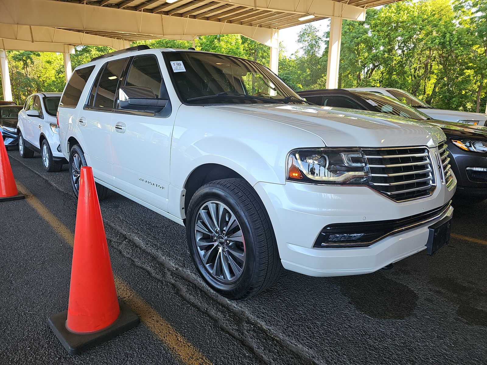 2016 Lincoln Navigator Select AWD