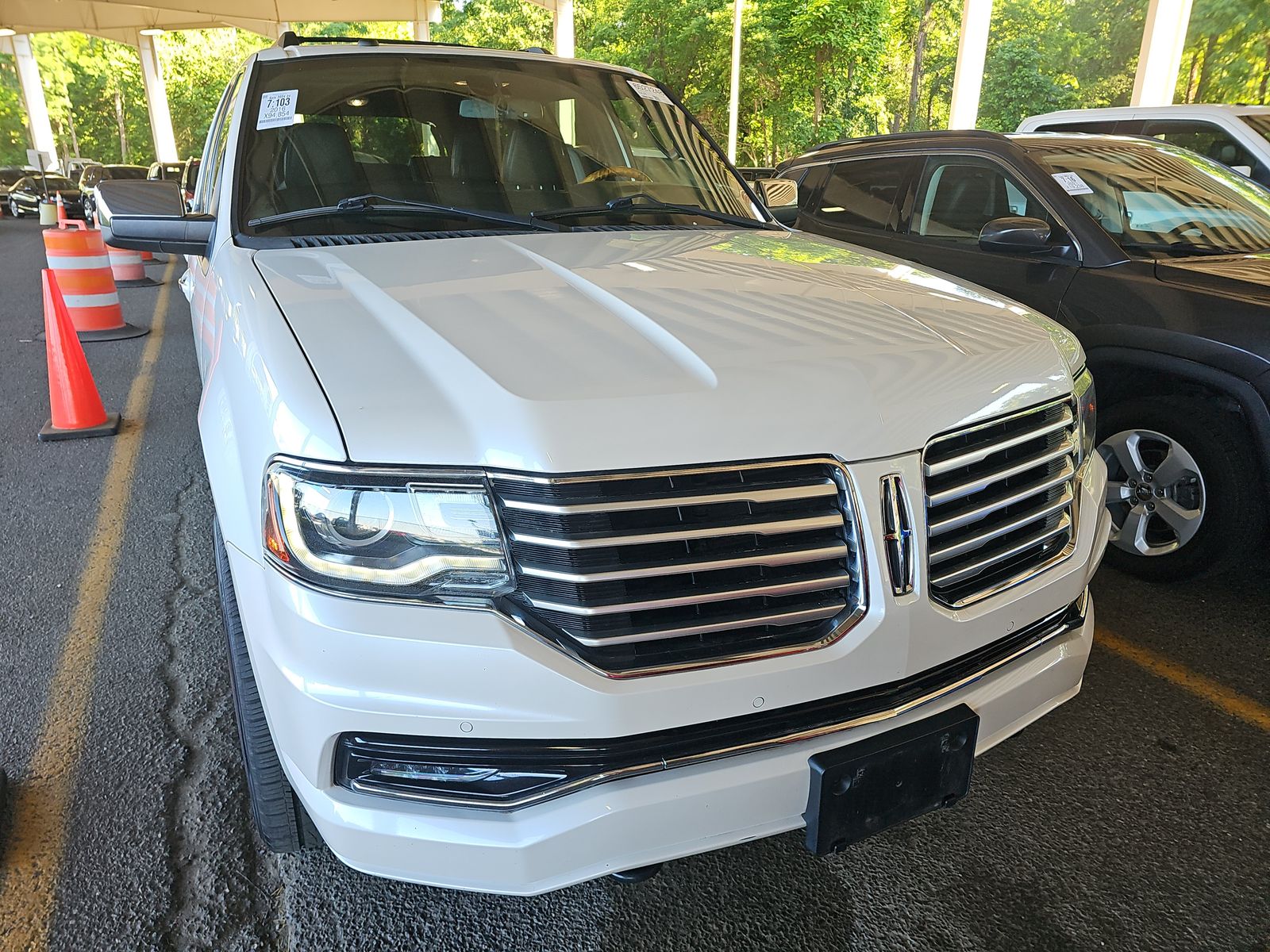 2016 Lincoln Navigator Select AWD