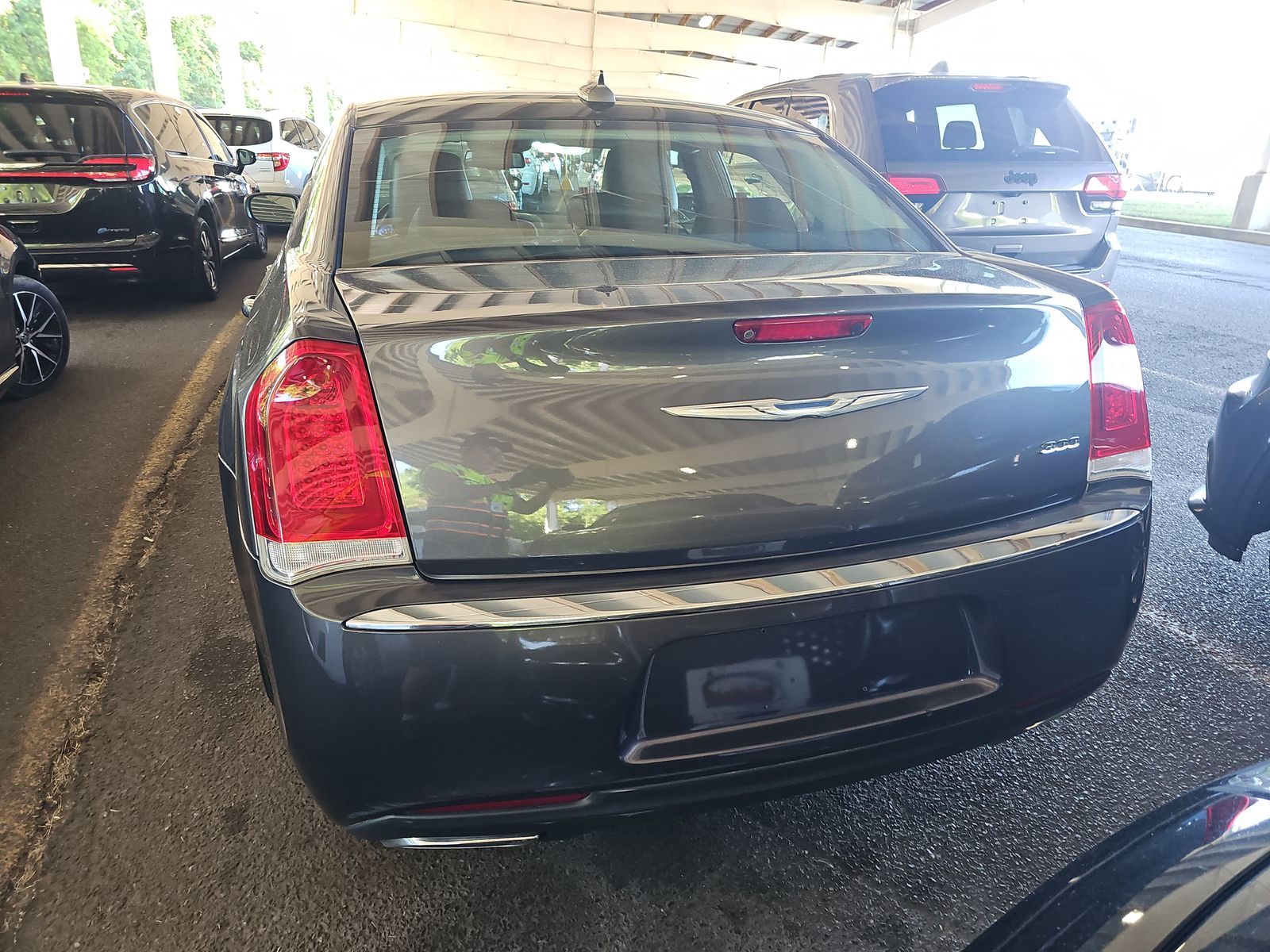 2016 Chrysler 300 Limited RWD