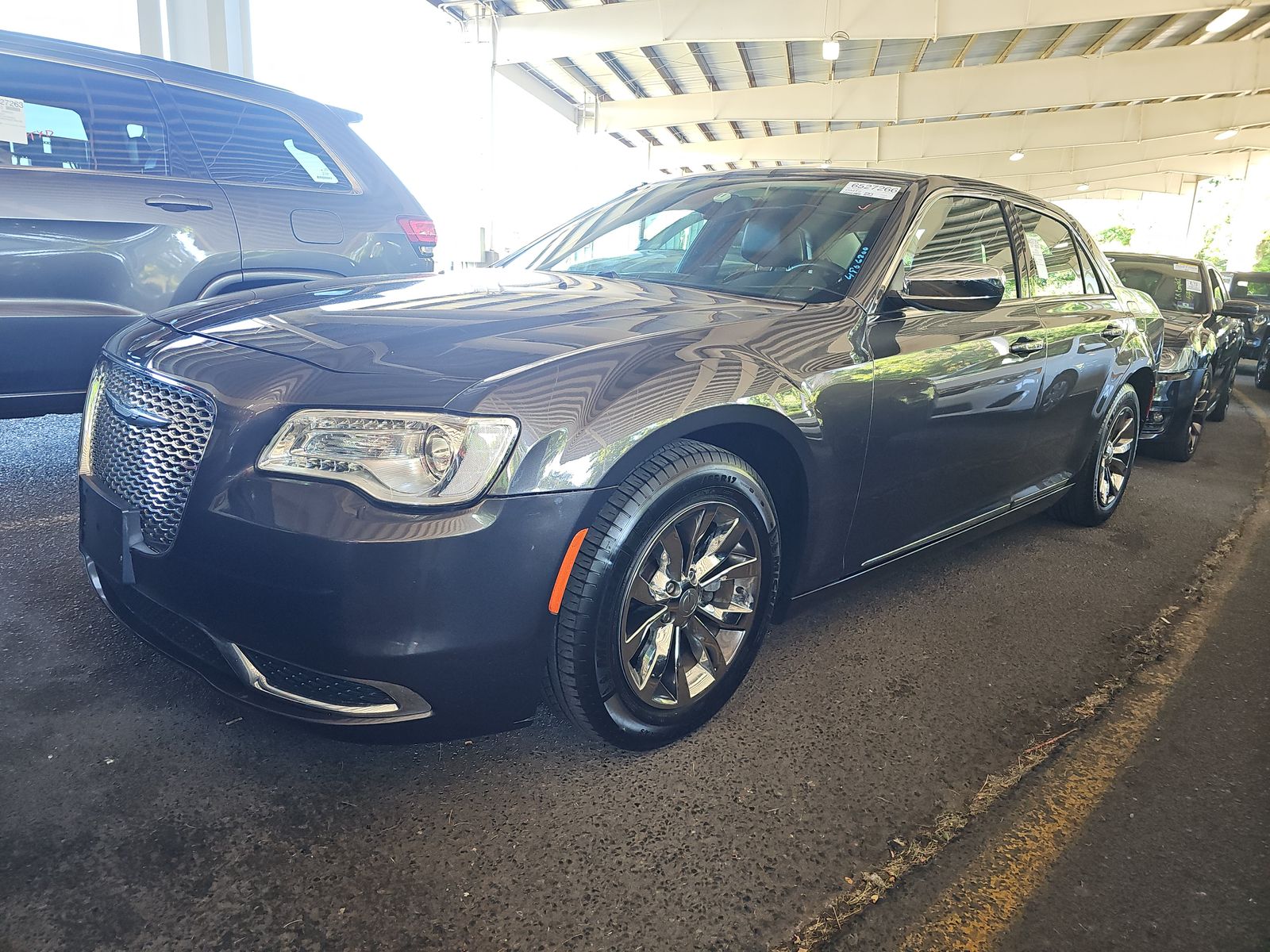 2016 Chrysler 300 Limited RWD