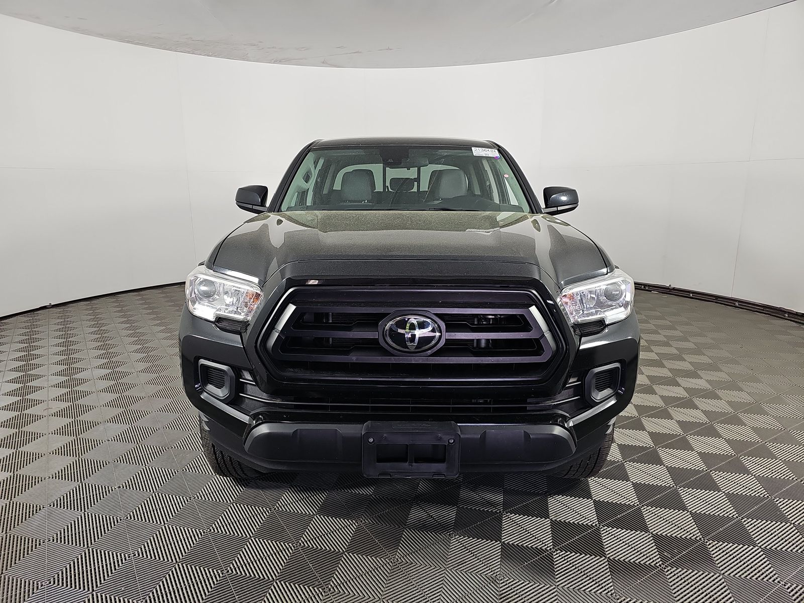 2022 Toyota Tacoma SR AWD