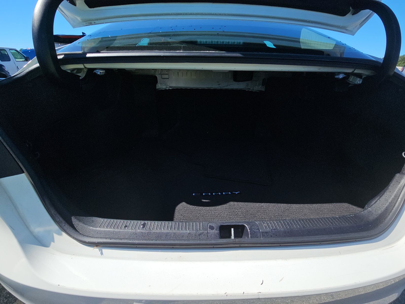 2022 Toyota Camry LE AWD