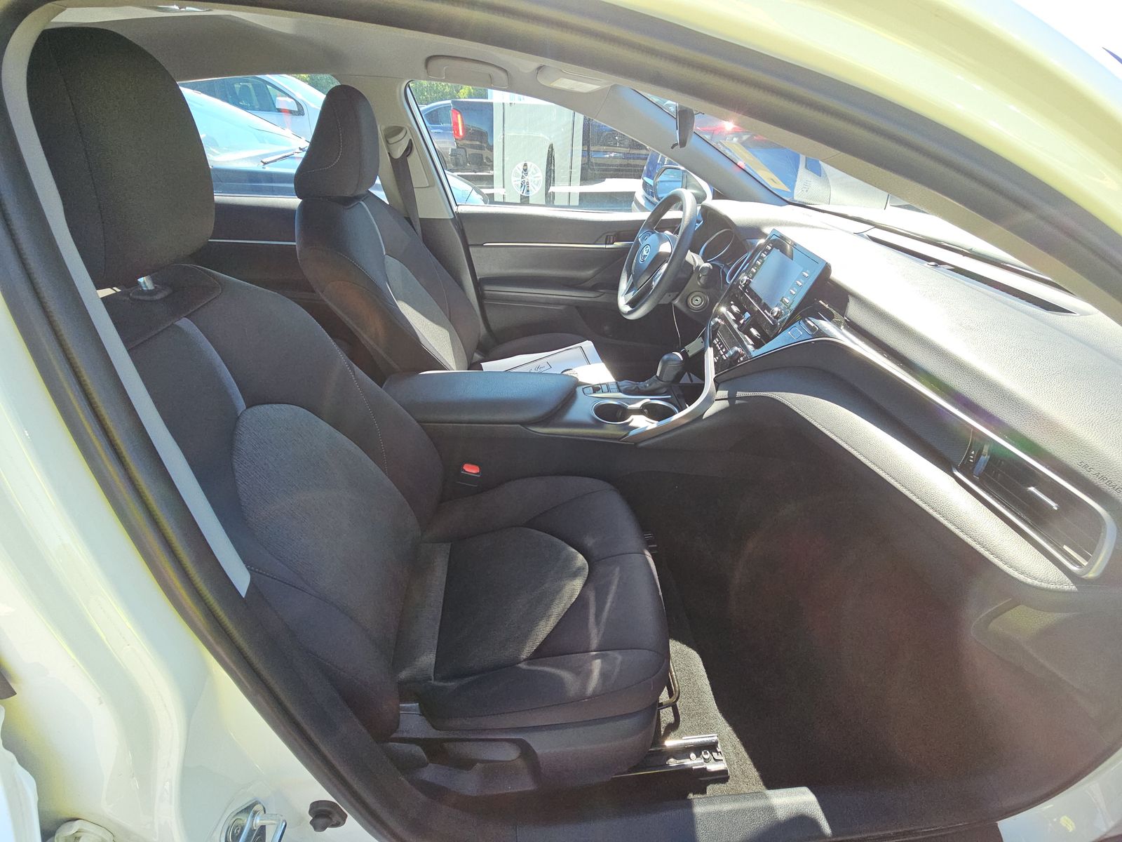 2022 Toyota Camry LE AWD