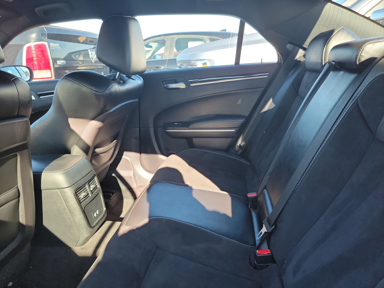 2018 Chrysler 300 S AWD