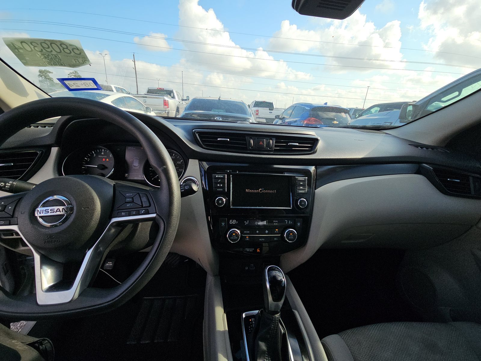 2020 Nissan Rogue Sport SV FWD