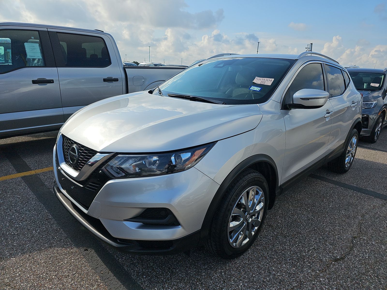 2020 Nissan Rogue Sport SV FWD