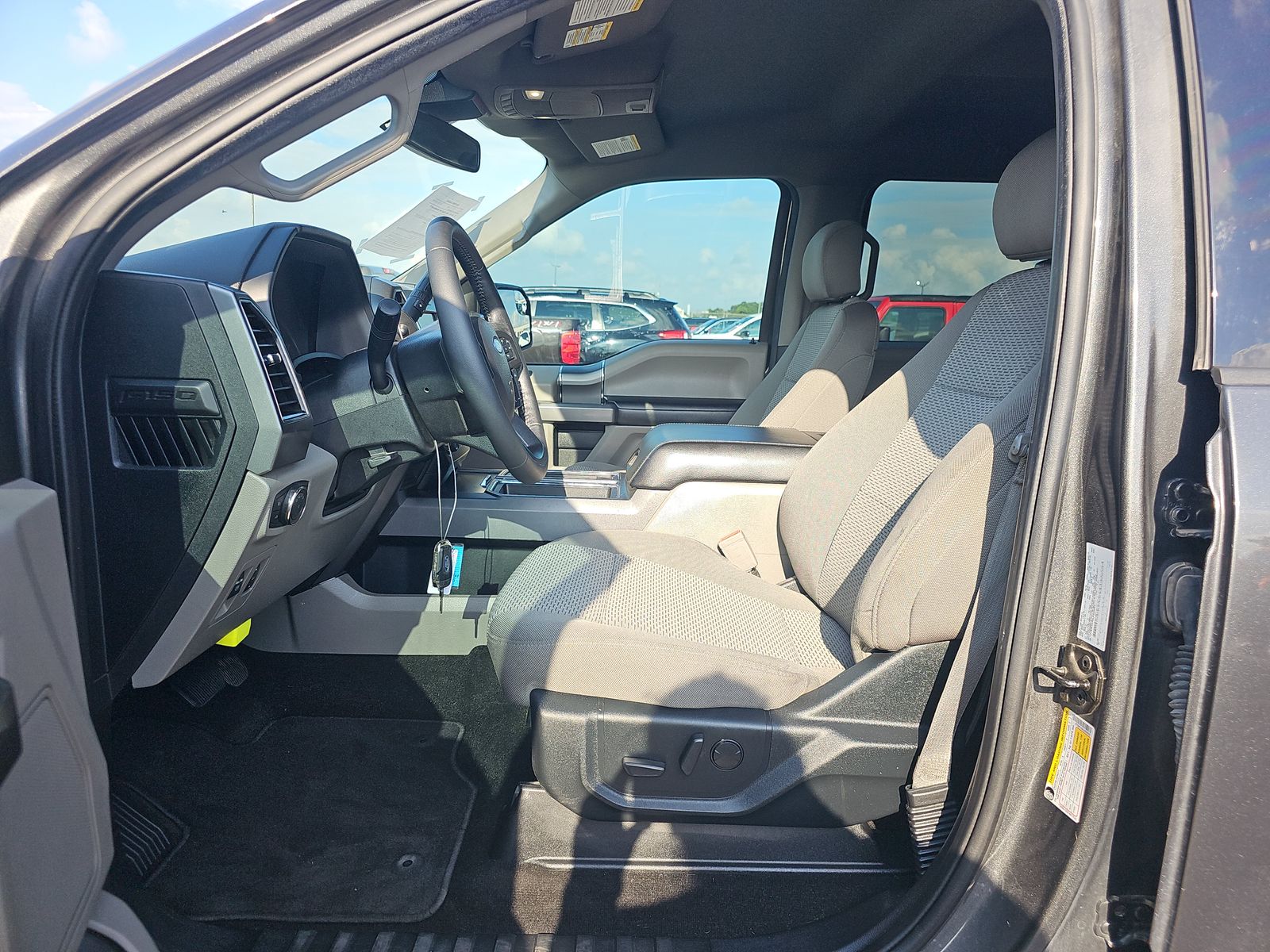 2020 Ford F-150 XLT RWD