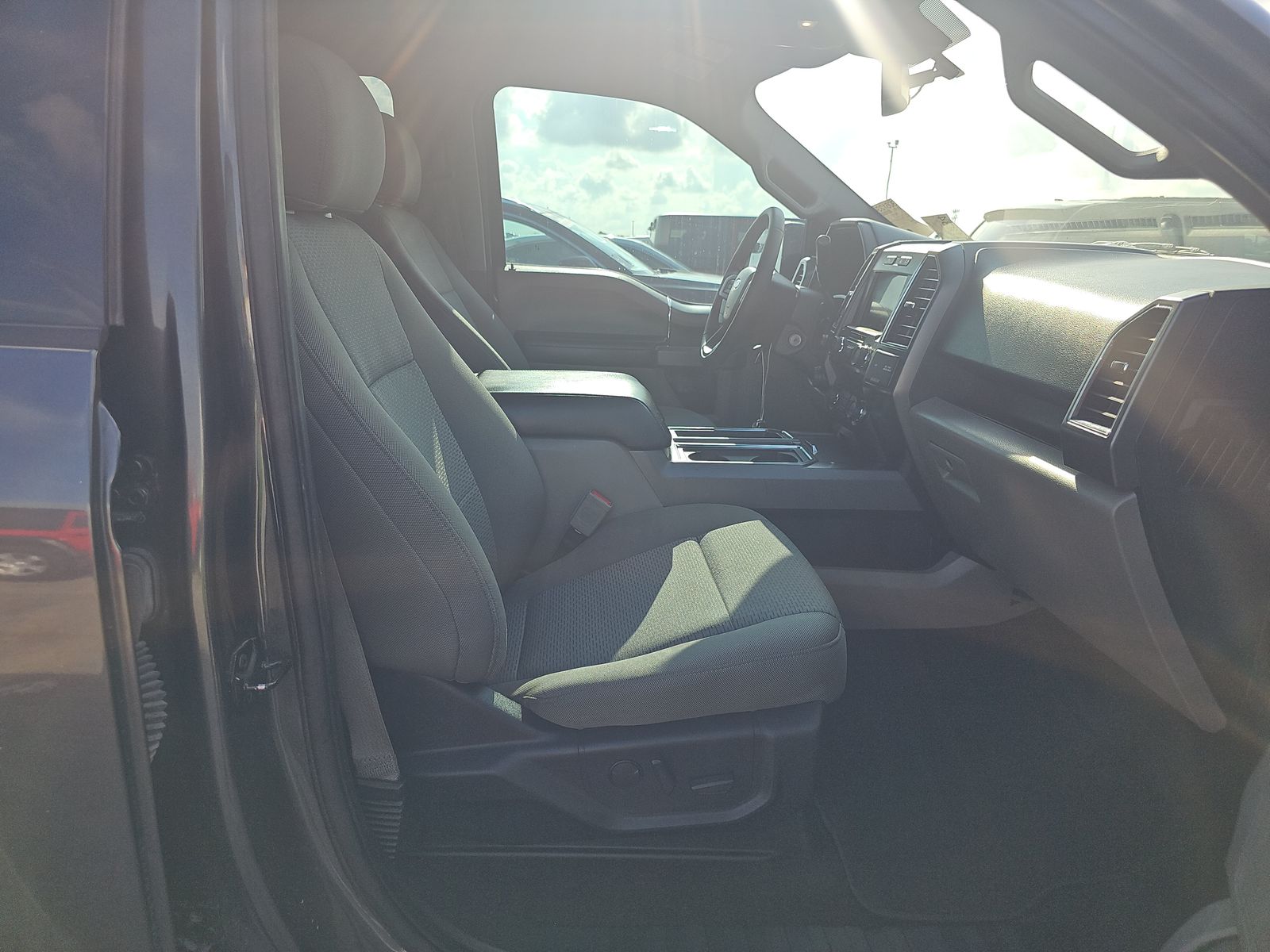 2020 Ford F-150 XLT RWD