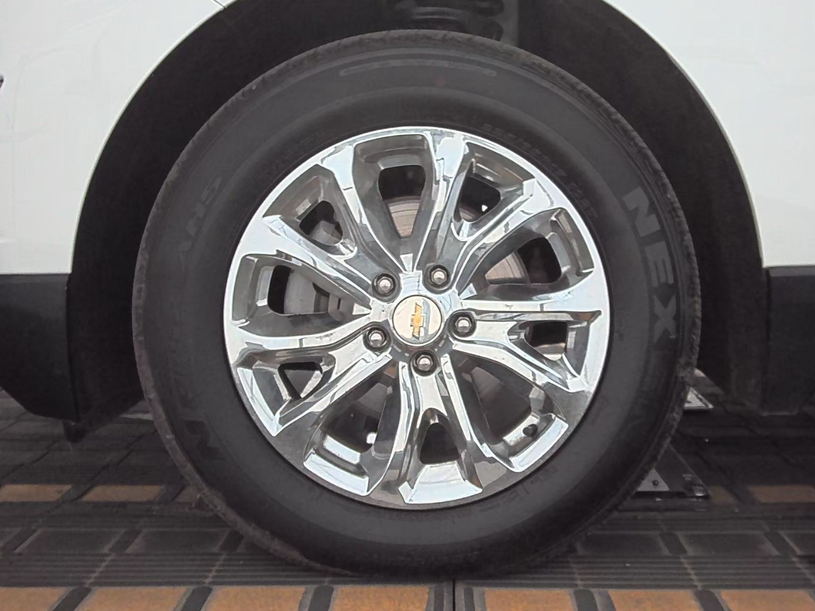 2019 Chevrolet Equinox LS AWD