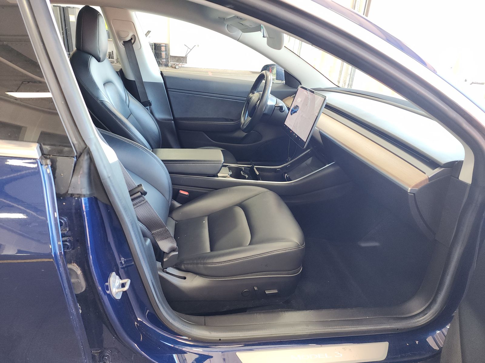 2018 Tesla Model 3 Long Range RWD