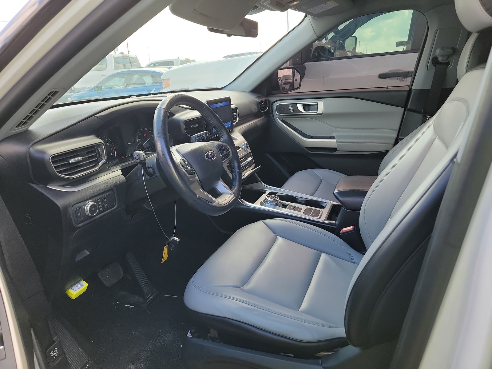 2021 Ford Explorer XLT RWD