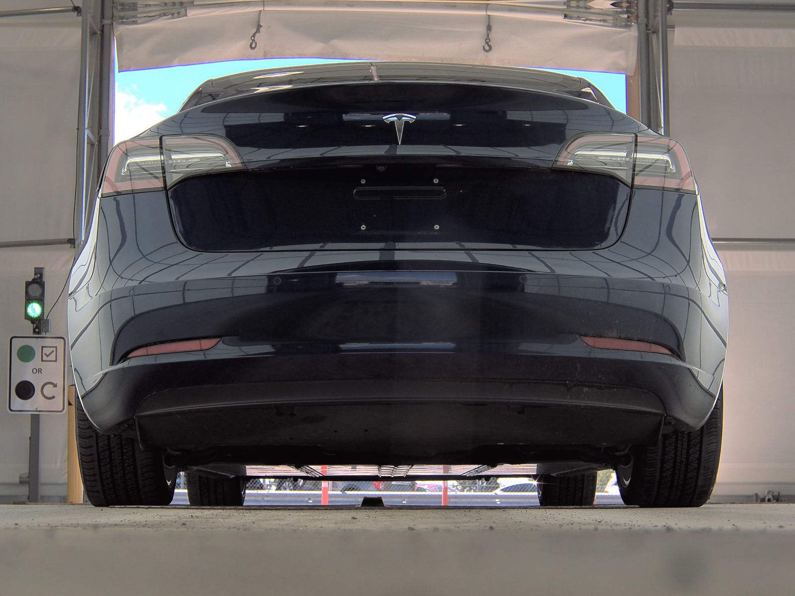 2018 Tesla Model 3 Long Range RWD