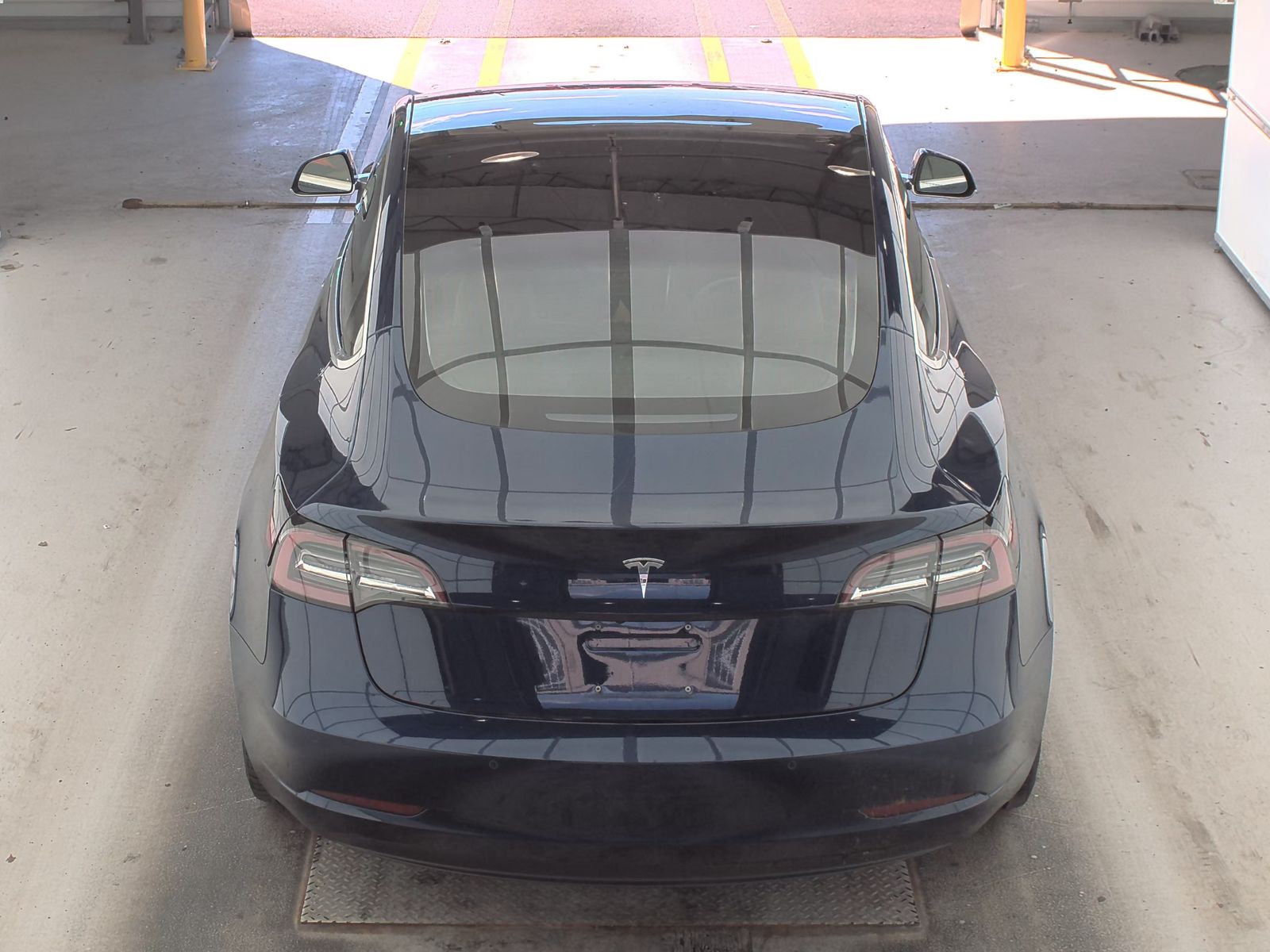 2018 Tesla Model 3 Long Range RWD