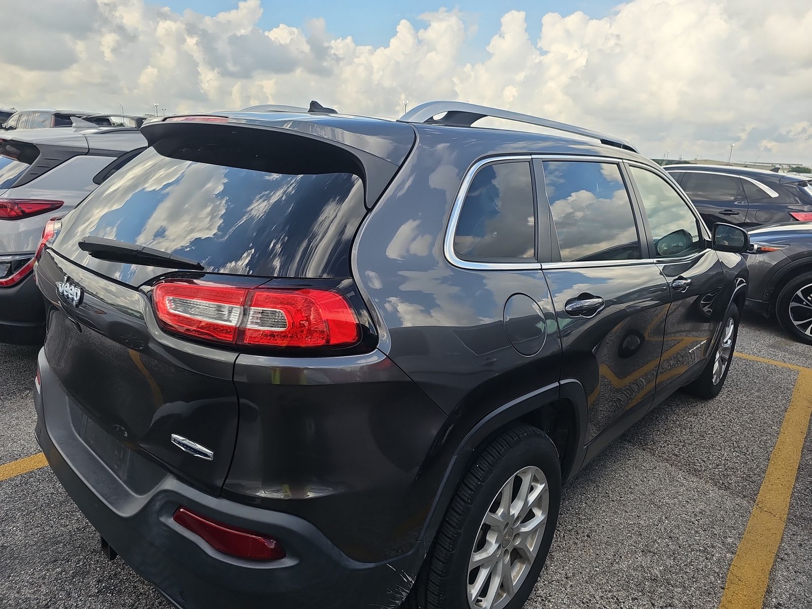 2014 Jeep Cherokee Latitude FWD
