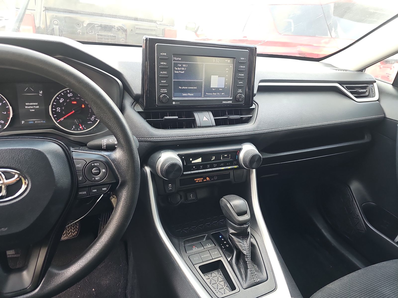 2021 Toyota RAV4 LE FWD