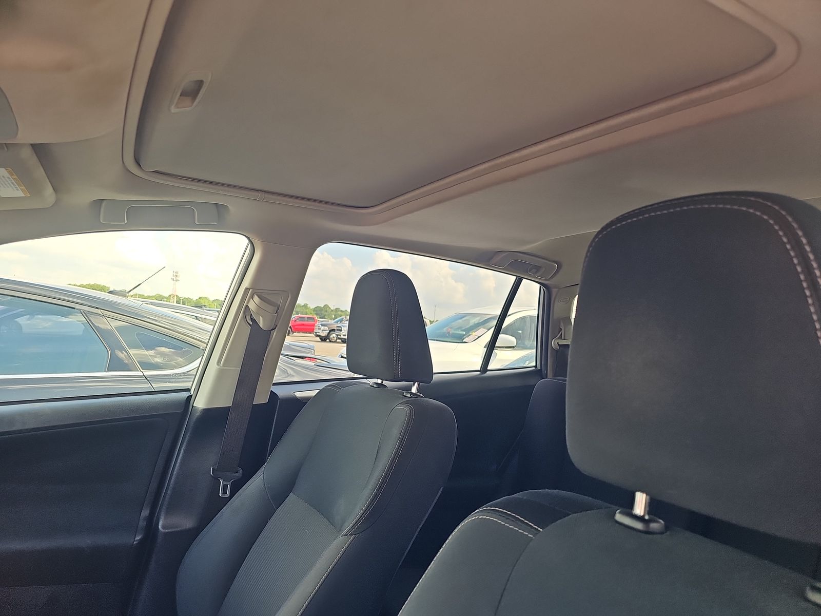 2014 Toyota RAV4 XLE FWD