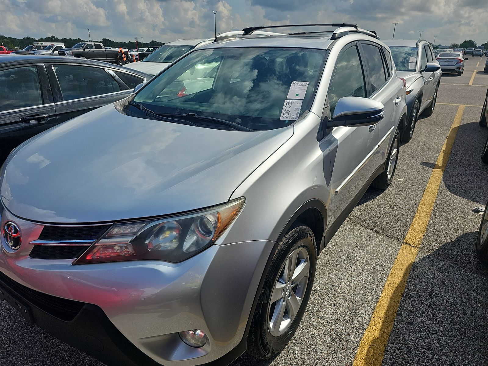 2014 Toyota RAV4 XLE FWD
