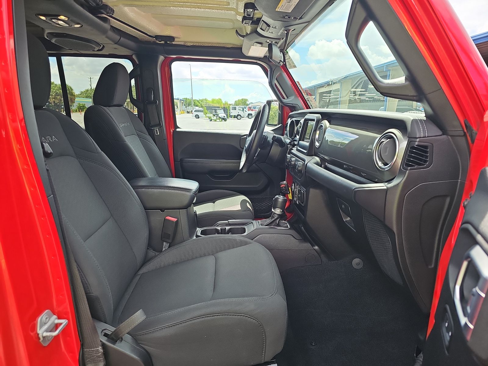 2020 Jeep Wrangler Unlimited Sahara AWD