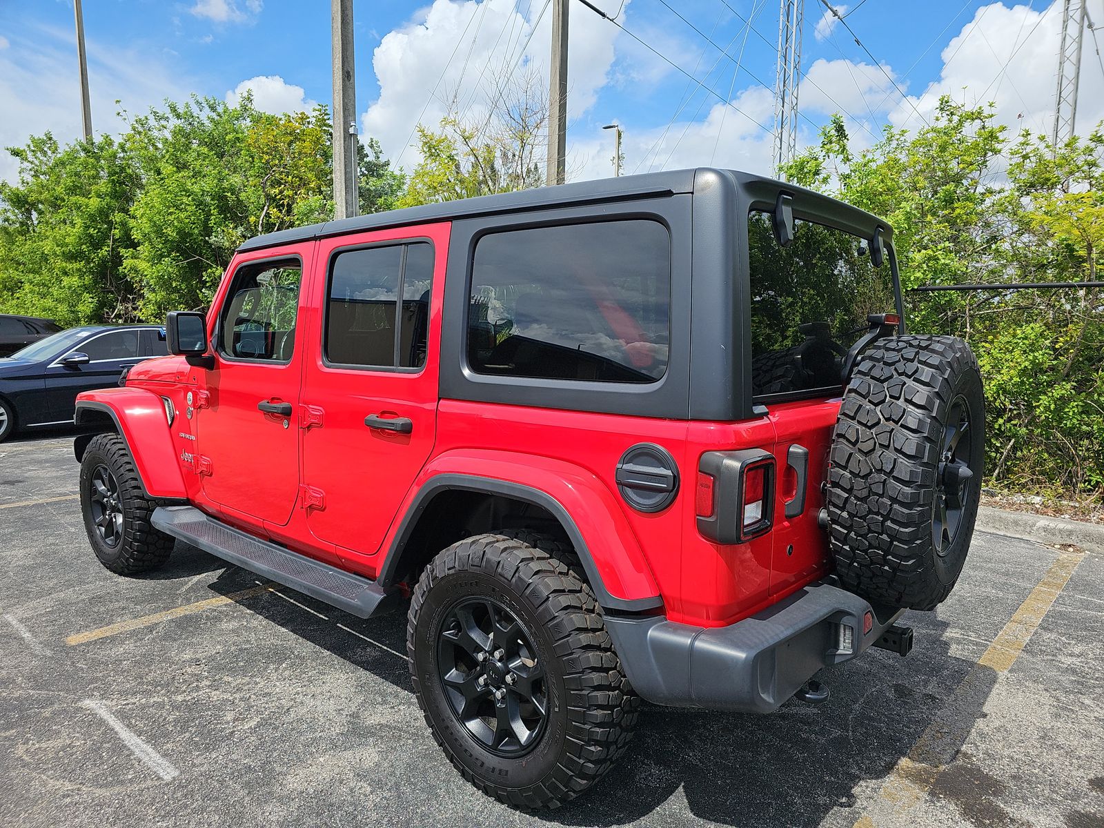 2020 Jeep Wrangler Unlimited Sahara AWD