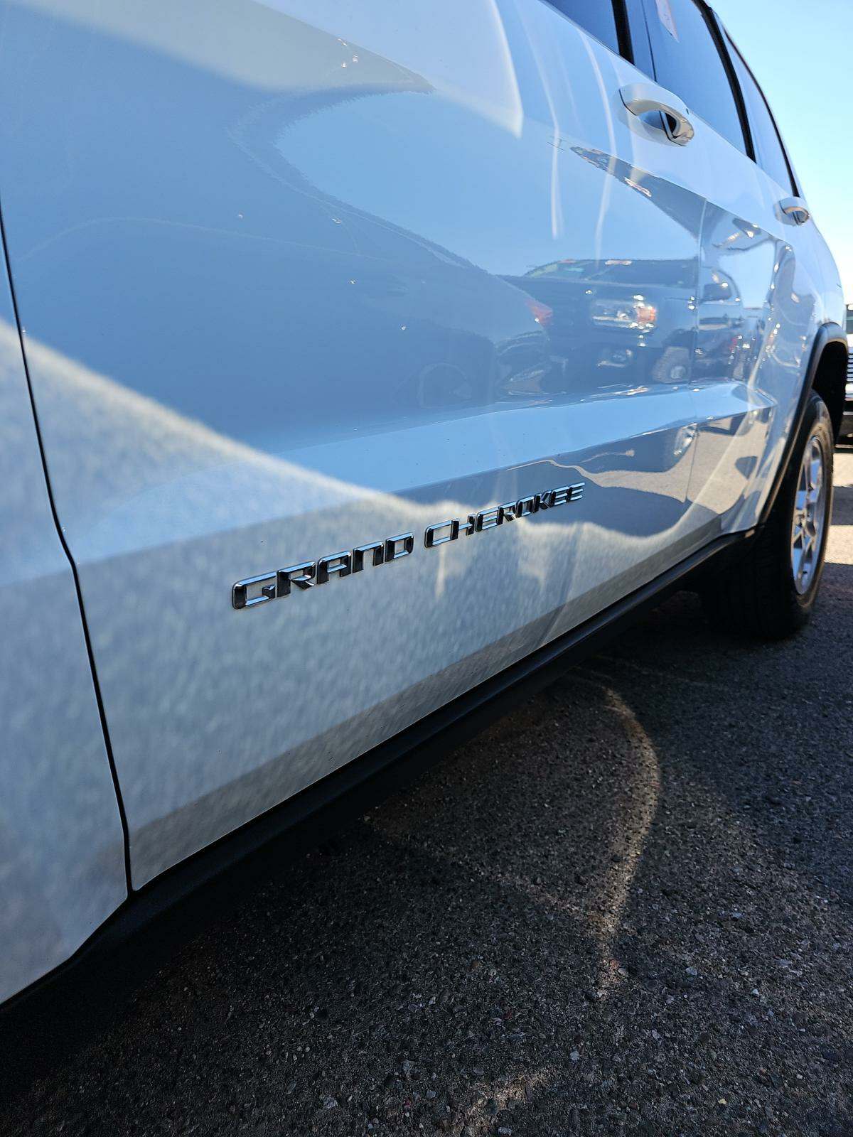 2016 Jeep Grand Cherokee Laredo RWD