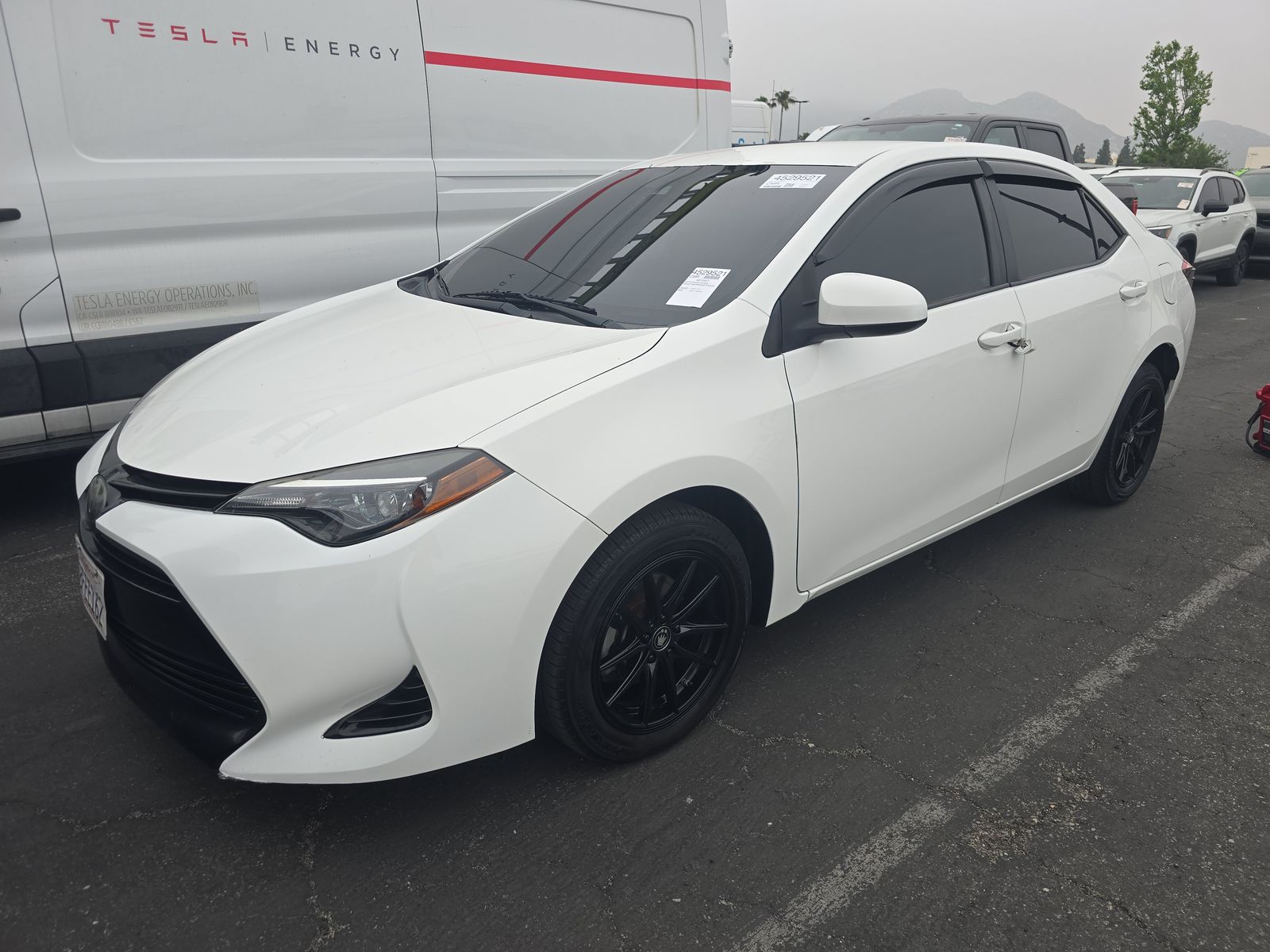 2018 Toyota Corolla LE FWD