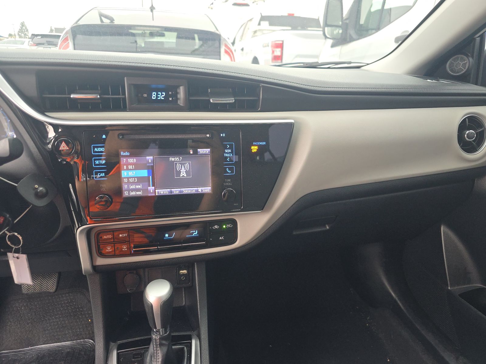 2018 Toyota Corolla LE FWD