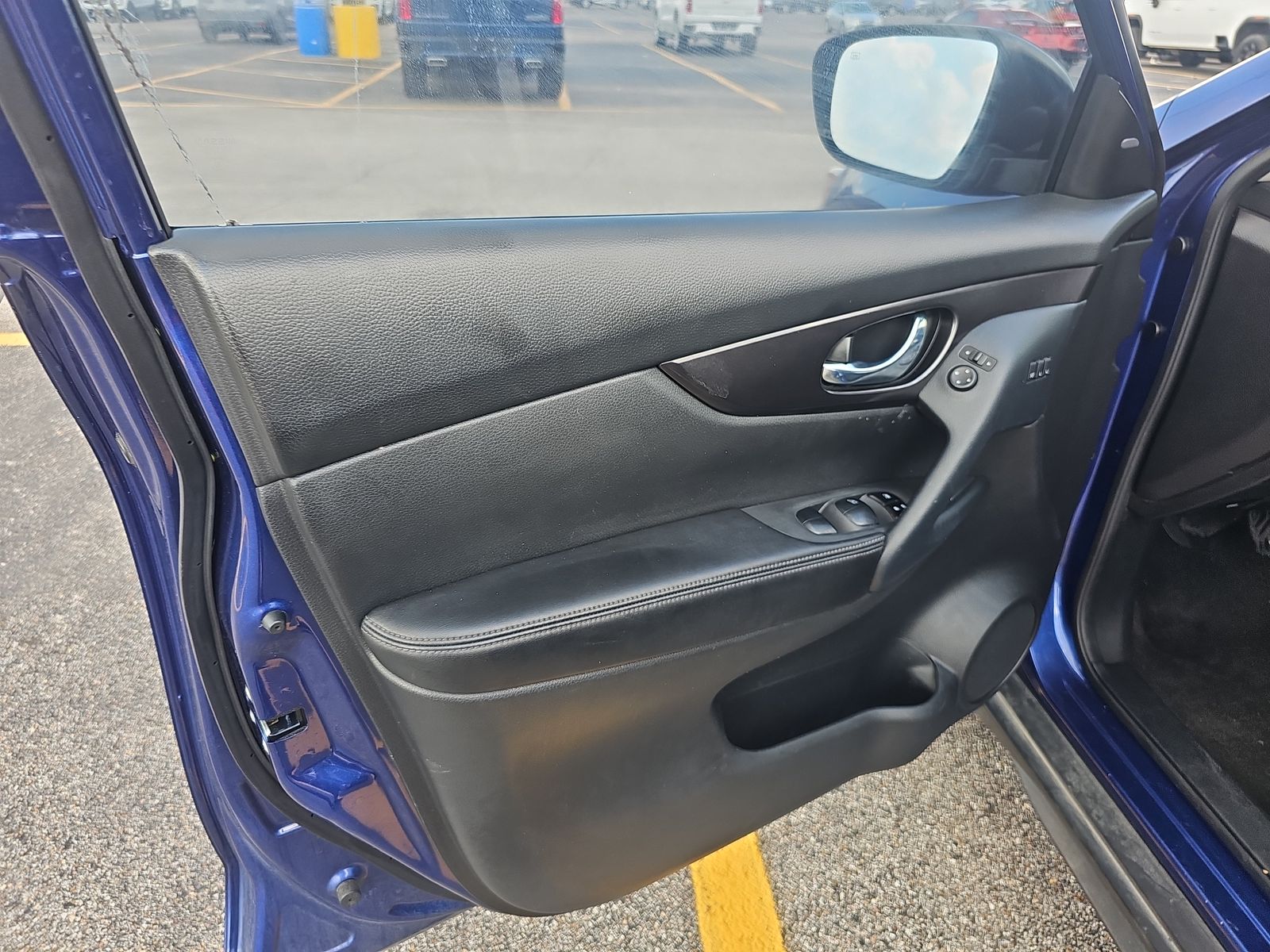 2019 Nissan Rogue SV FWD