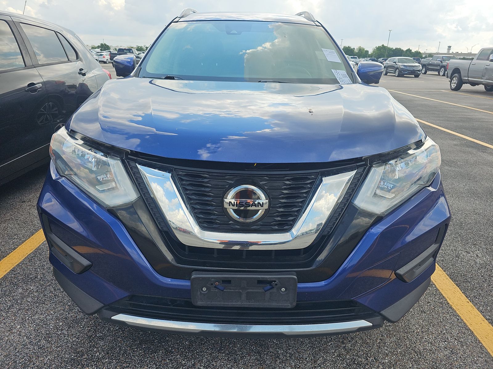 2019 Nissan Rogue SV FWD