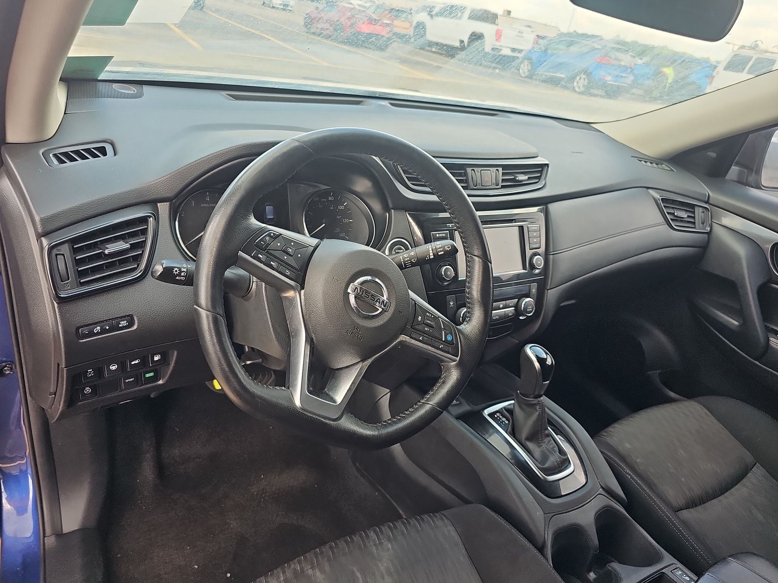 2019 Nissan Rogue SV FWD