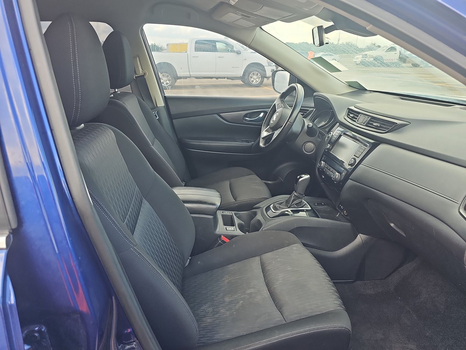 2019 Nissan Rogue SV FWD