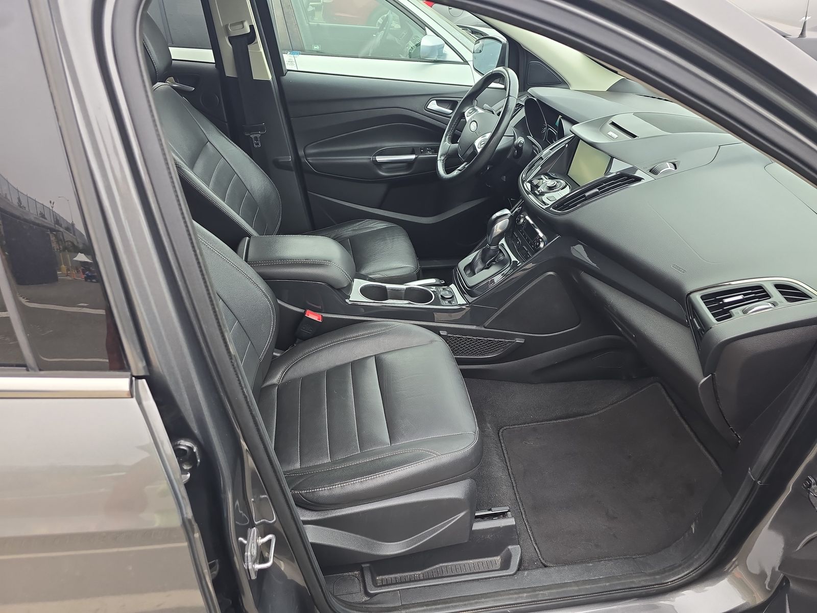 2014 Ford Escape Titanium FWD