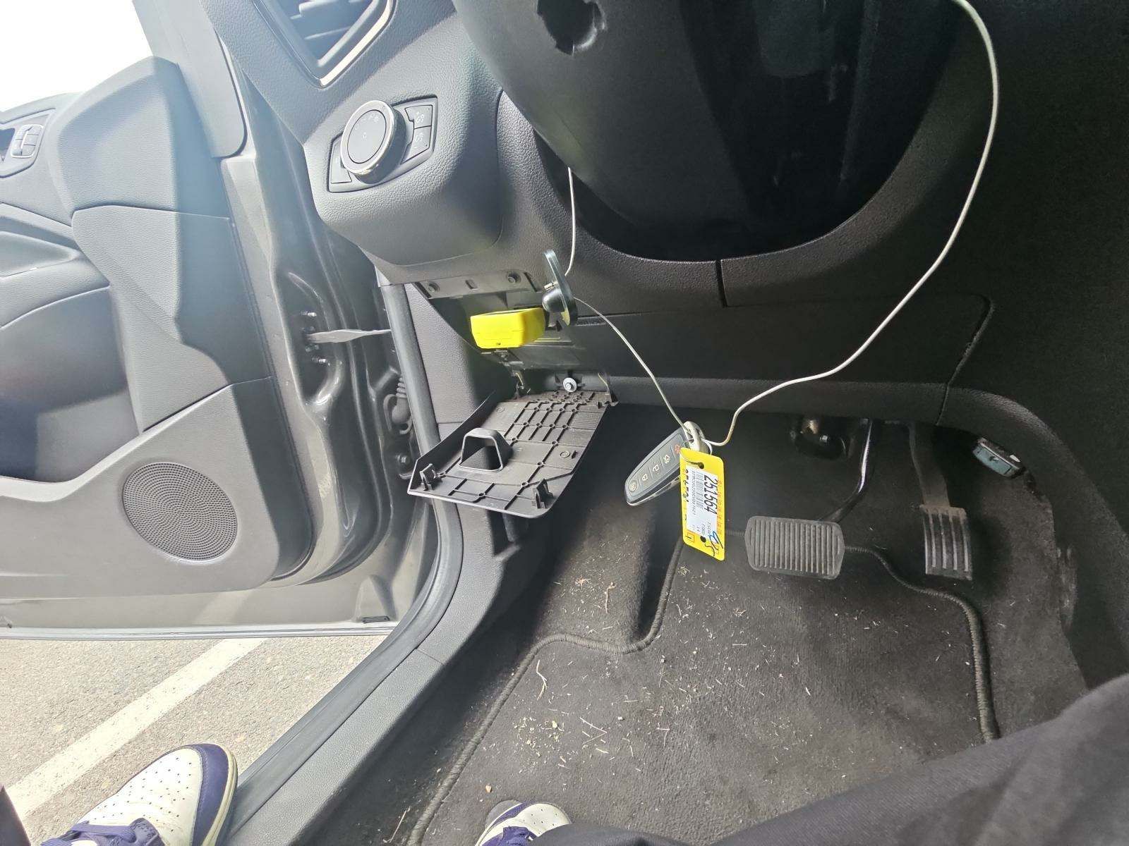 2014 Ford Escape Titanium FWD