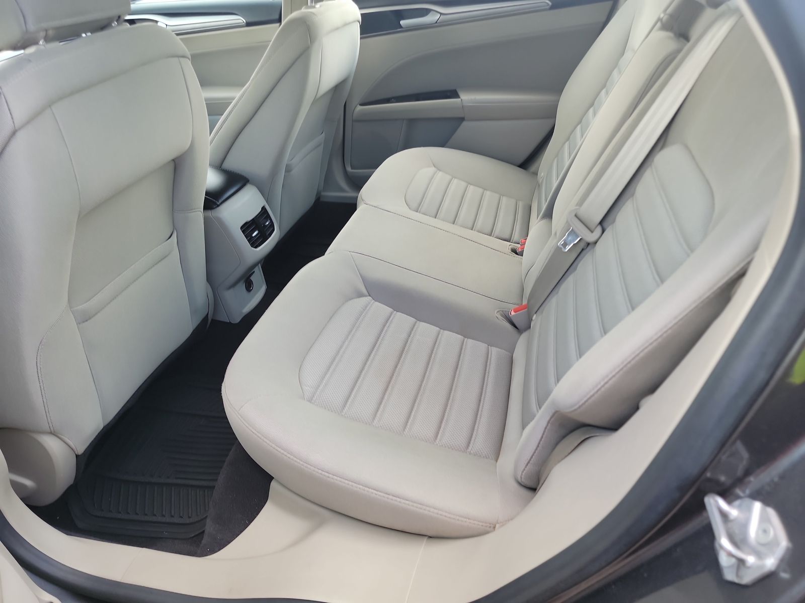 2019 Ford Fusion SE FWD