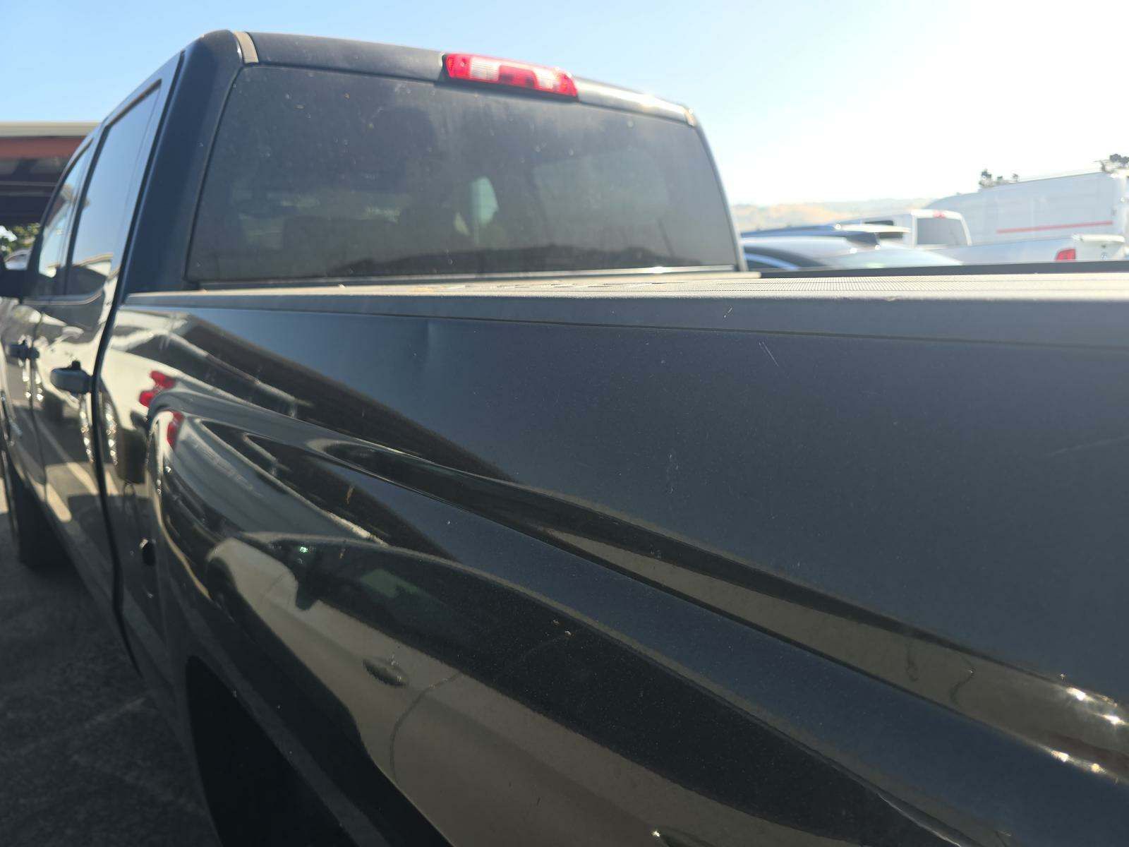 2018 Chevrolet Silverado 1500 Custom AWD