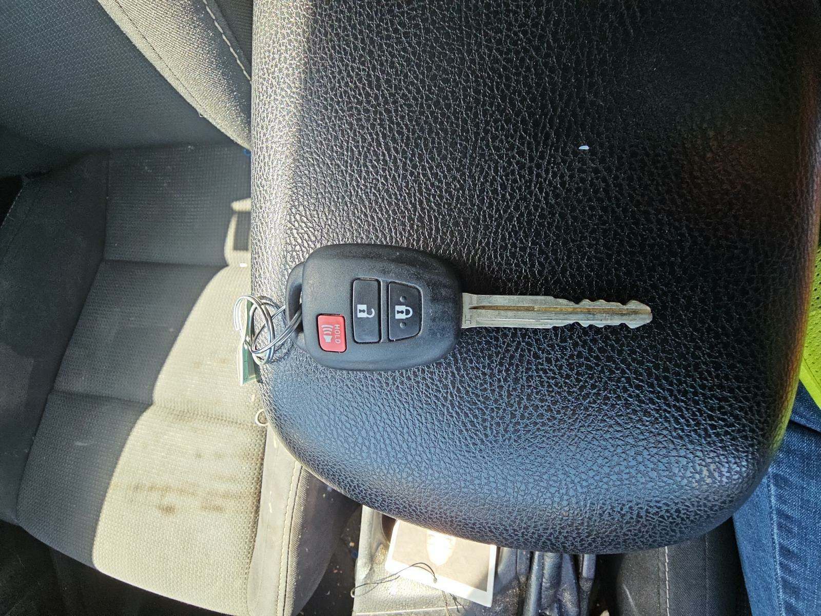 2018 Toyota RAV4 XLE FWD