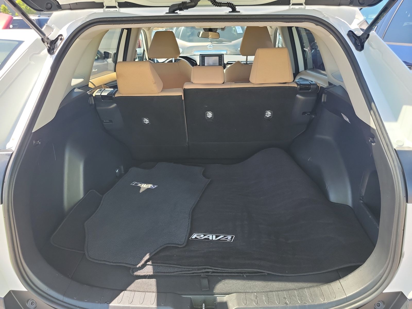2019 Toyota RAV4 Hybrid LE AWD