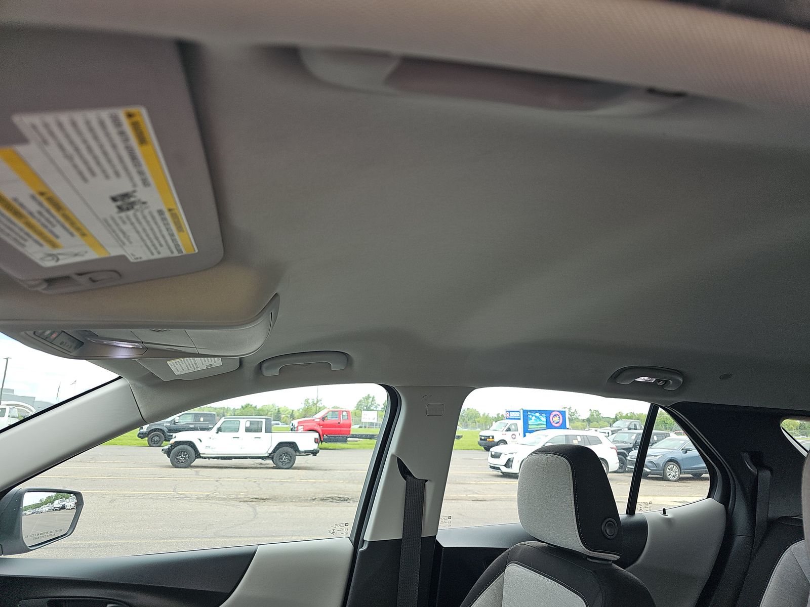 2022 Chevrolet Equinox LS AWD