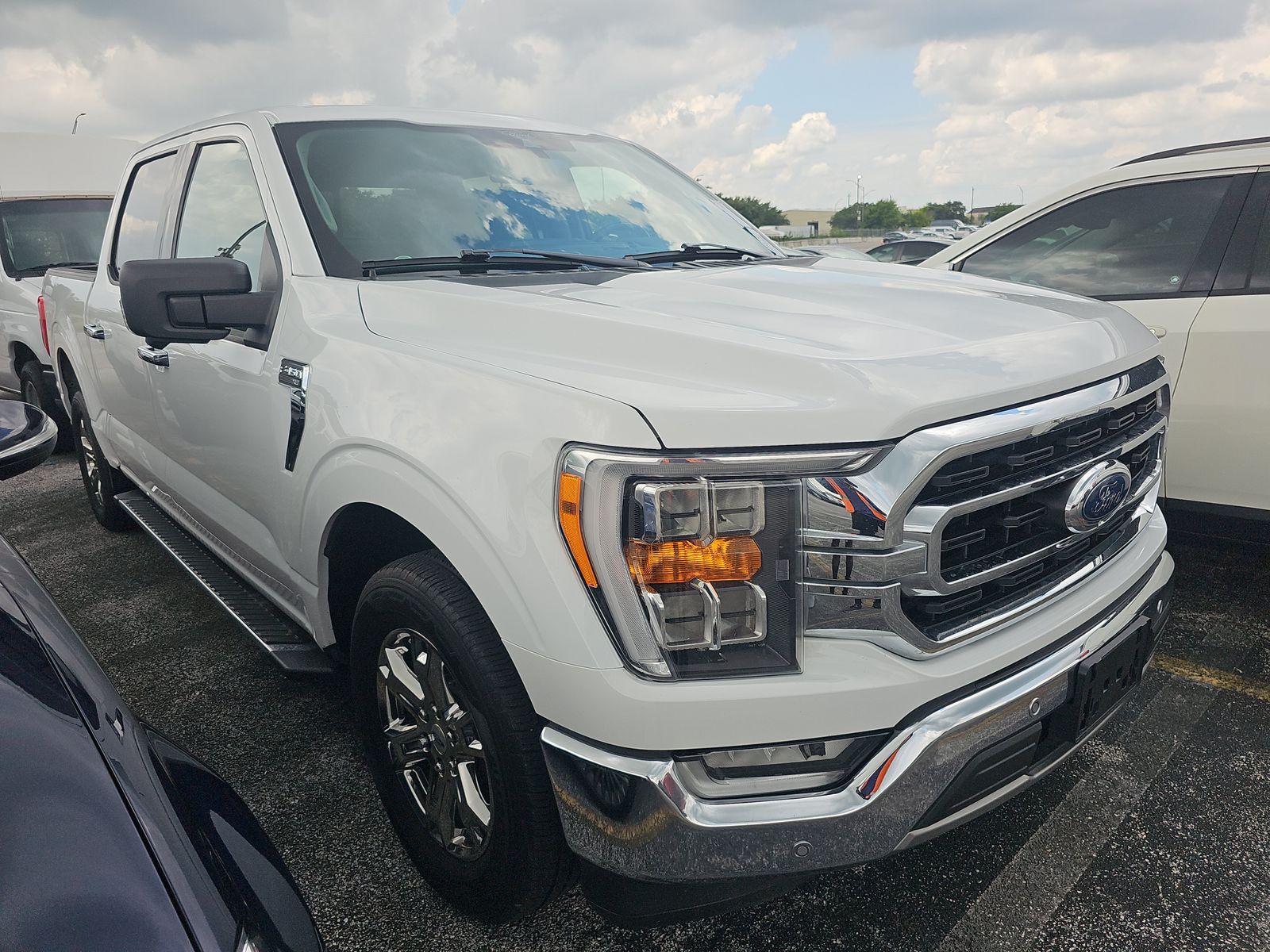 2021 Ford F-150 XLT RWD