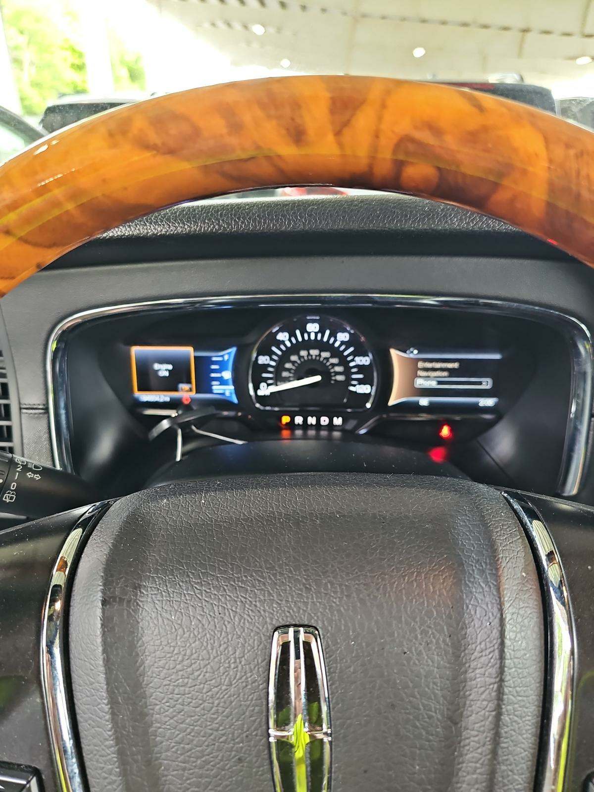2016 Lincoln Navigator Select AWD