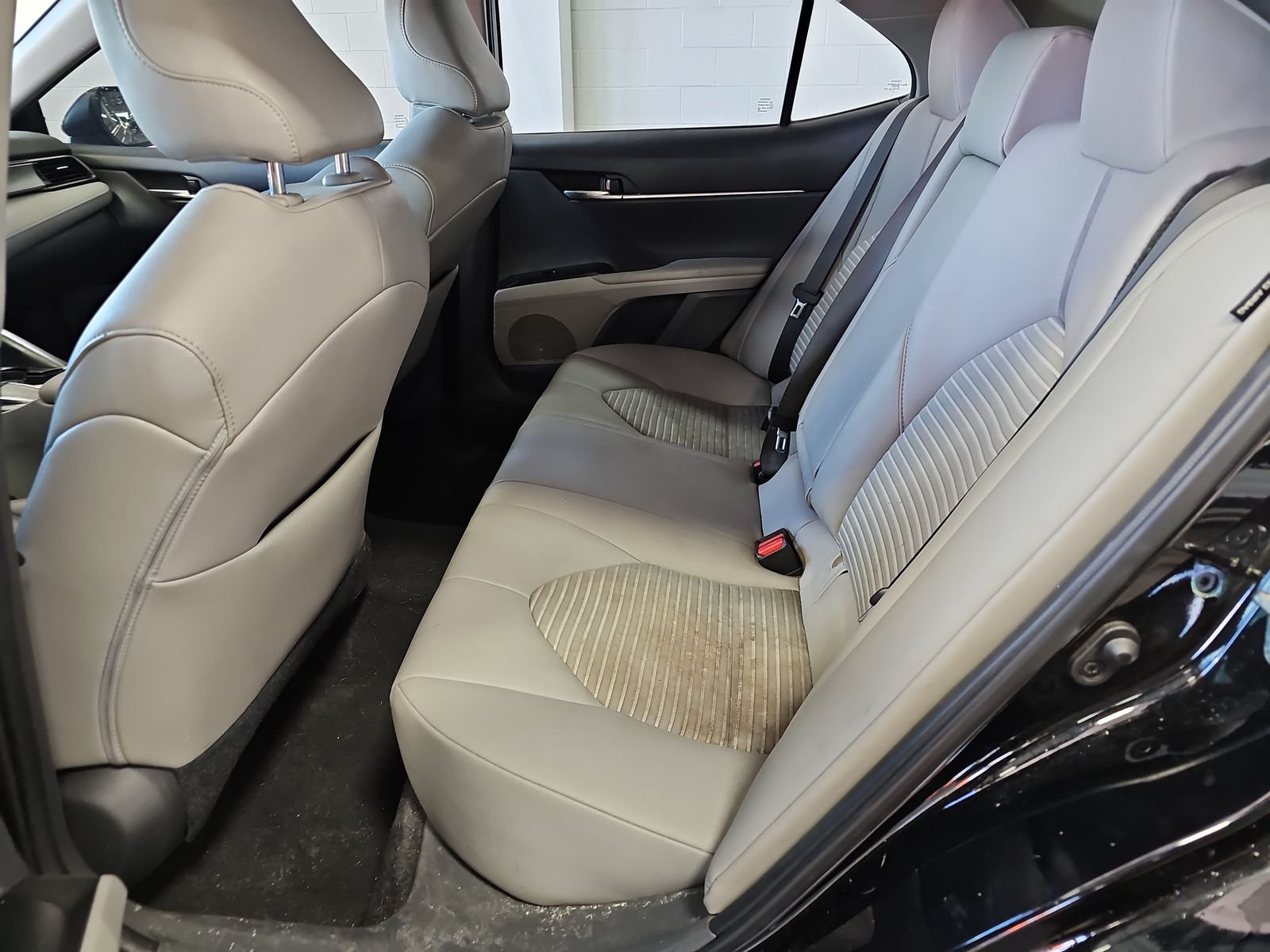 2020 Toyota Camry SE FWD