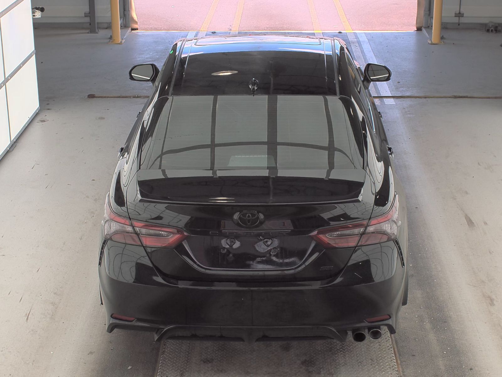 2020 Toyota Camry SE FWD