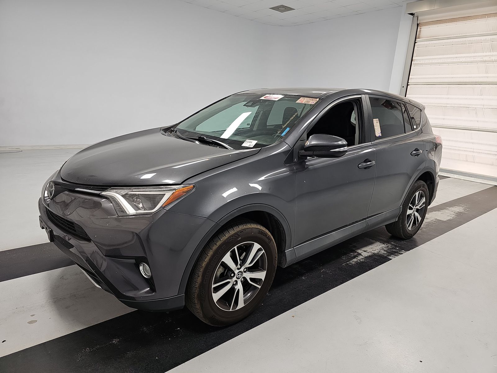 2018 Toyota RAV4 XLE FWD