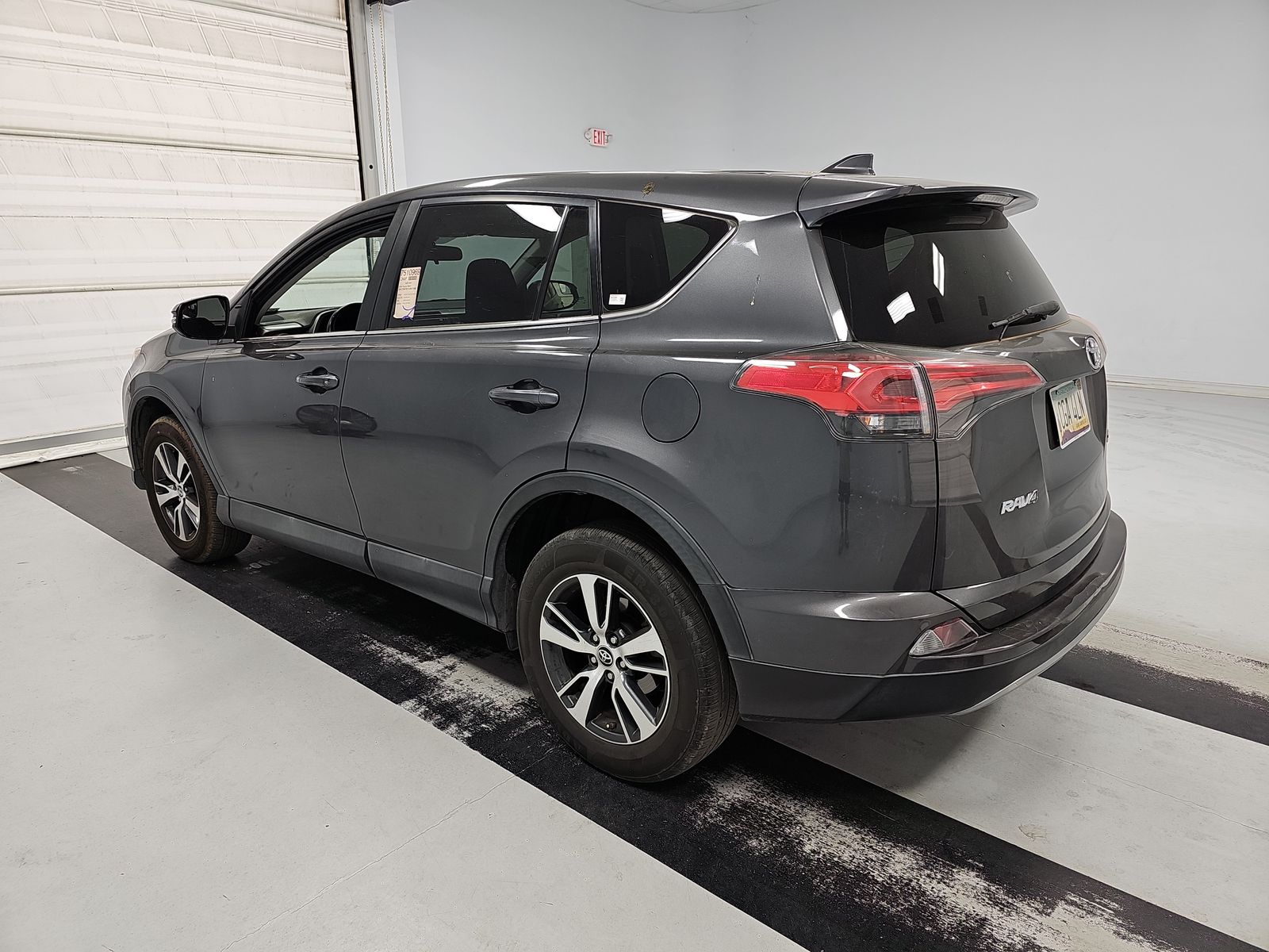 2018 Toyota RAV4 XLE FWD